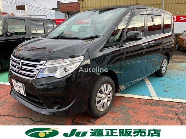 monospace Nissan SERENA