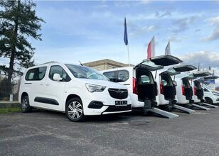 minivan Opel Combo - Wheelchair Transport with Ramp