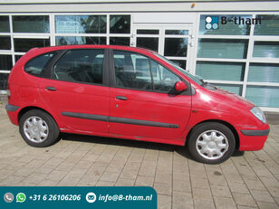 monovolume Renault Megane Scenic 1.6 16v Automaat Euro 2000 ! ALLEEN EXPORT !