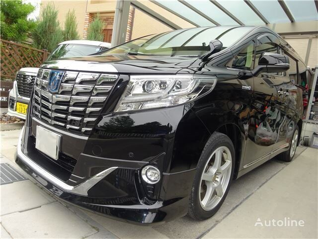 минивэн Toyota ALPHARD