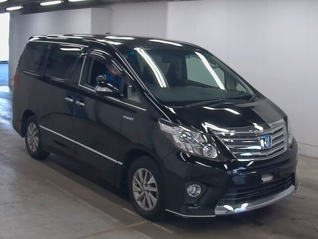 Toyota ALPHARD minivan