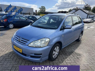 monospace Toyota Avensis Verso 2.0i Linea Terra 5p