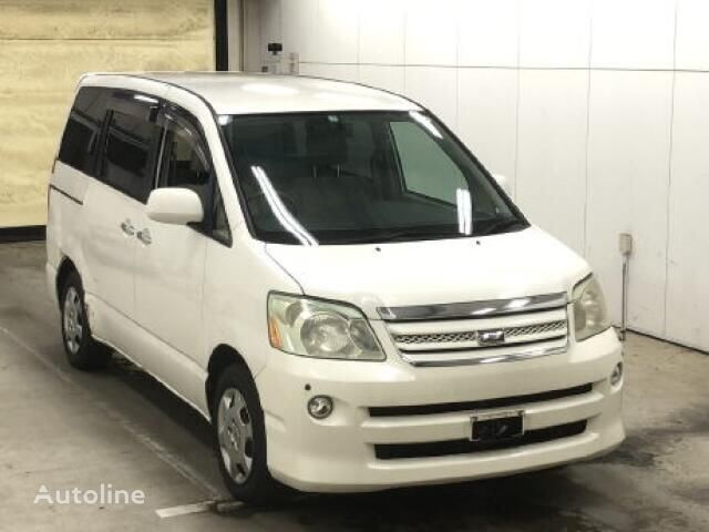 monospace Toyota NOAH