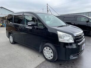 الميكروباصات شاحنة الميني فان Toyota NOAH