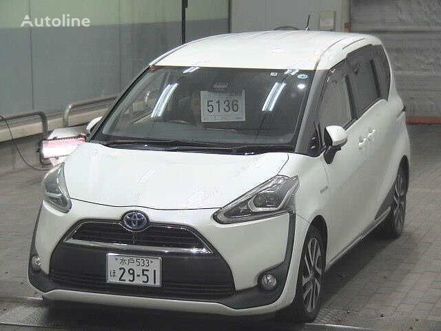 مینی ون Toyota SIENTA