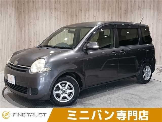 mahtuniversaal Toyota SIENTA