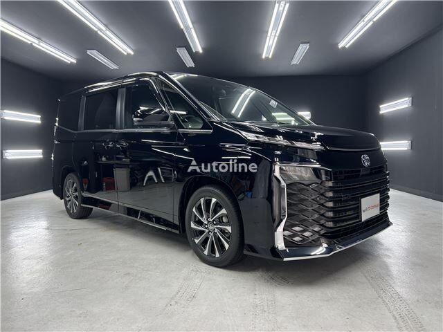 Toyota VOXY ミニバン