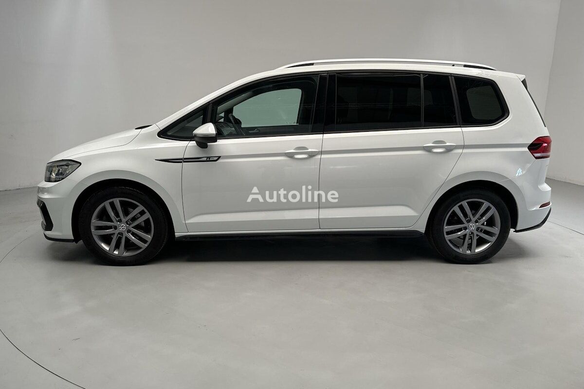 Volkswagen Touran minivan