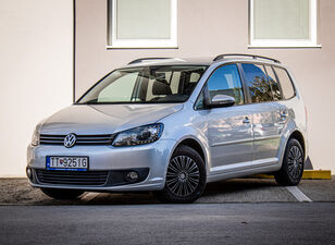 минивэн Volkswagen Touran 1.6 TDI Premium Comfortline DSG