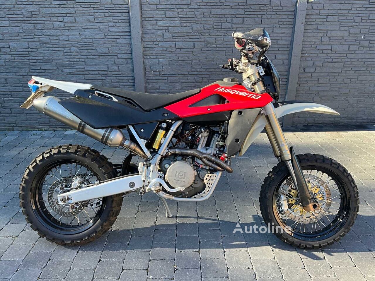 motocyclette Husqvarna SM510