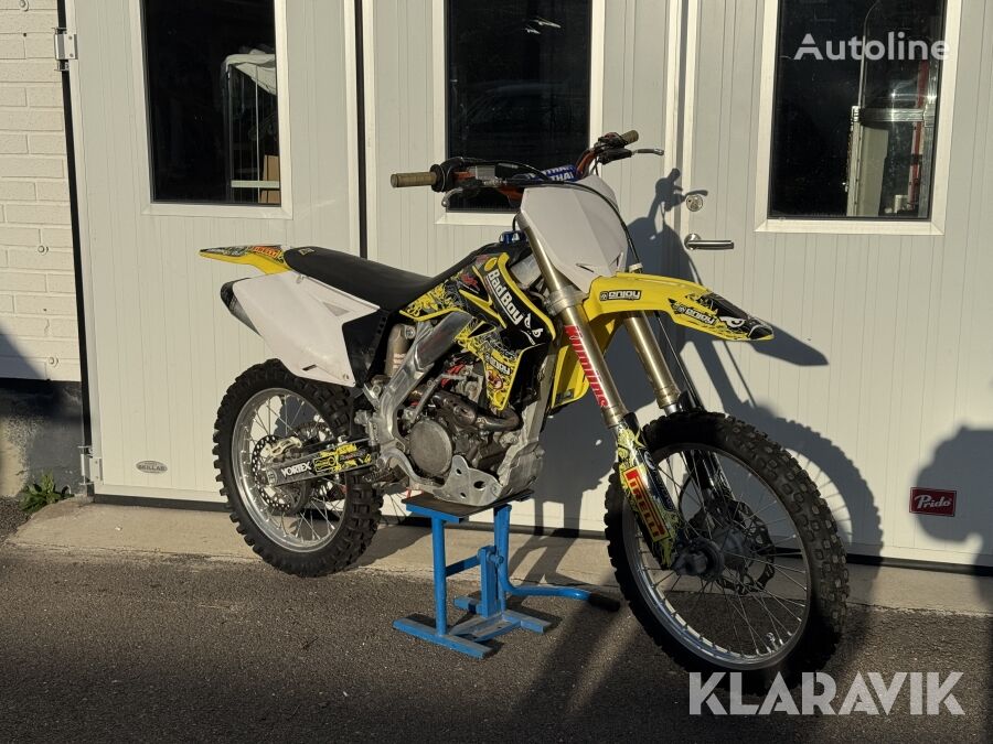 мотор Suzuki RM-Z