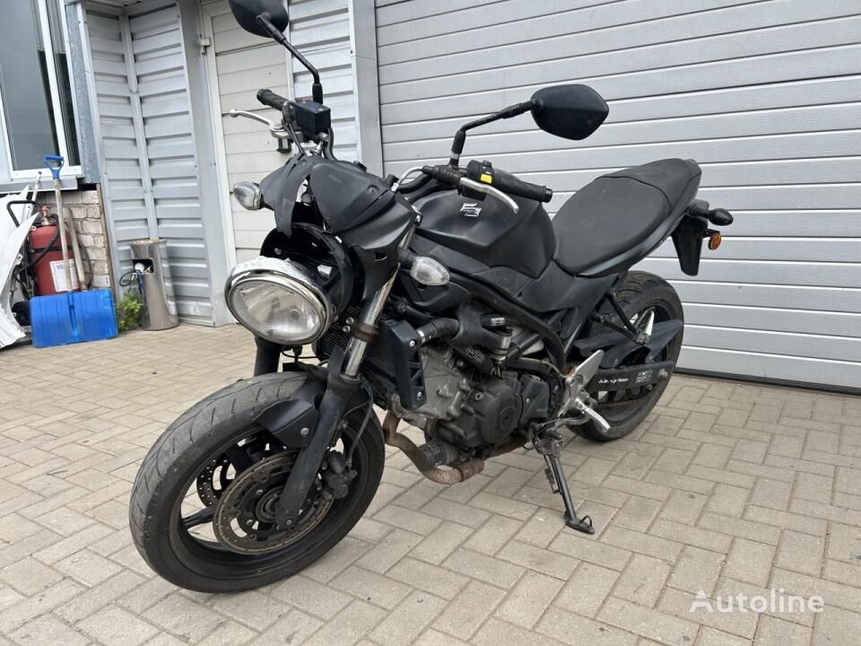 Suzuki SV AL7 katumoottoripyörä