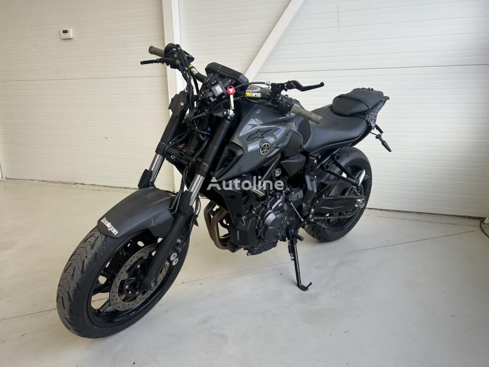 motor Yamaha MT