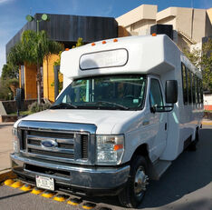 Ford E-450 passenger van