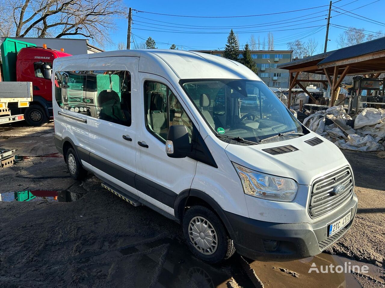 пассажирский микроавтобус Ford Transit