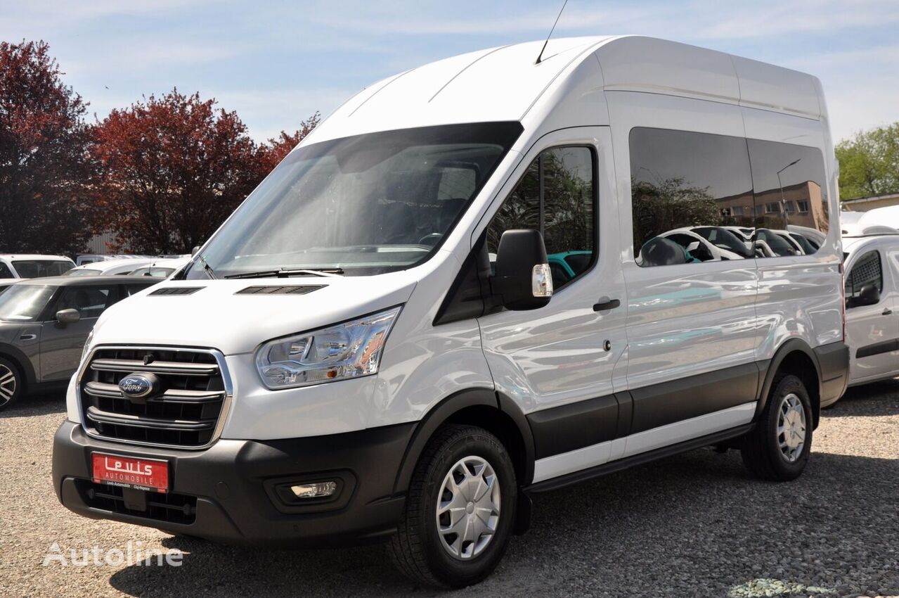 fourgonnette de tourisme Ford Transit L2H3