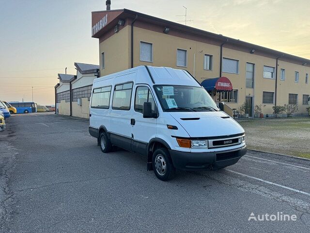 fourgonnette de tourisme IVECO A40C/16