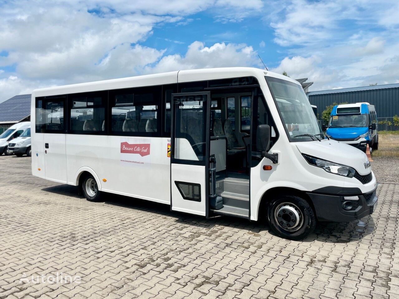 IVECO Daily passenger van