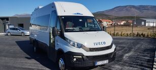 cestující minibus IVECO Daily