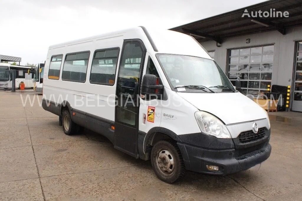 bus pasażerski IVECO Daily / 7.4m / Euro 5