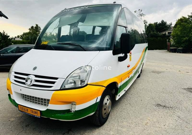 IVECO WING passenger van