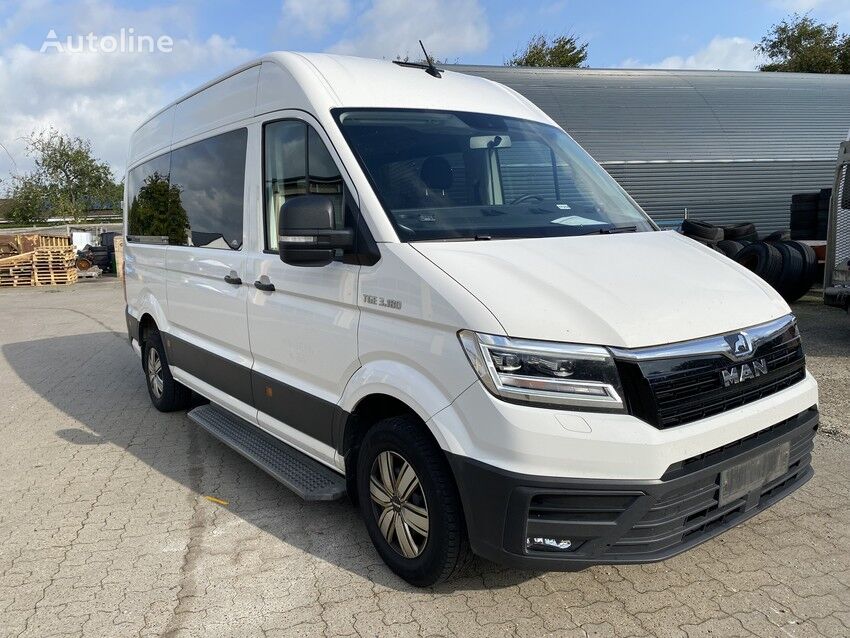 MAN TGE 2,0 passenger van