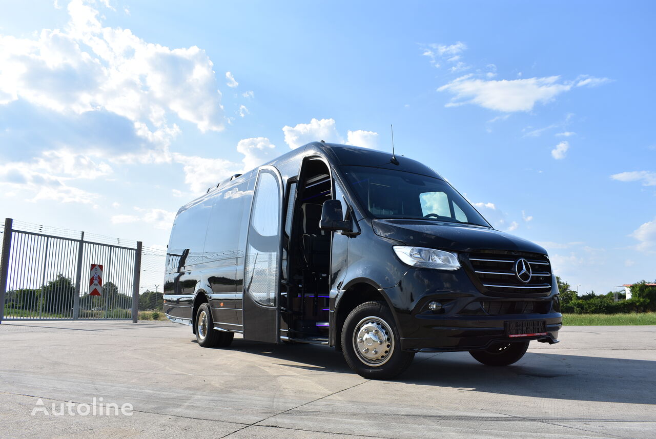 új Mercedes-Benz 519 Comfort Reise / Manual / 22+1+1 / 7.87 mt / IN STOCK kisbusz