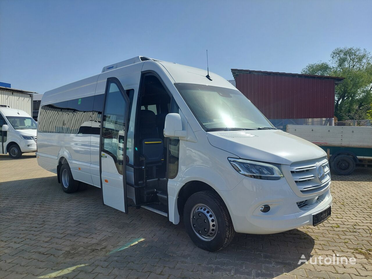 Mercedes-Benz 519 Sprinter 23+1 Euro 6E mit Gepäckraum verfügbar / on stock furgoneta de pasajeros