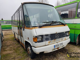 bus pasażerski Mercedes-Benz O 614