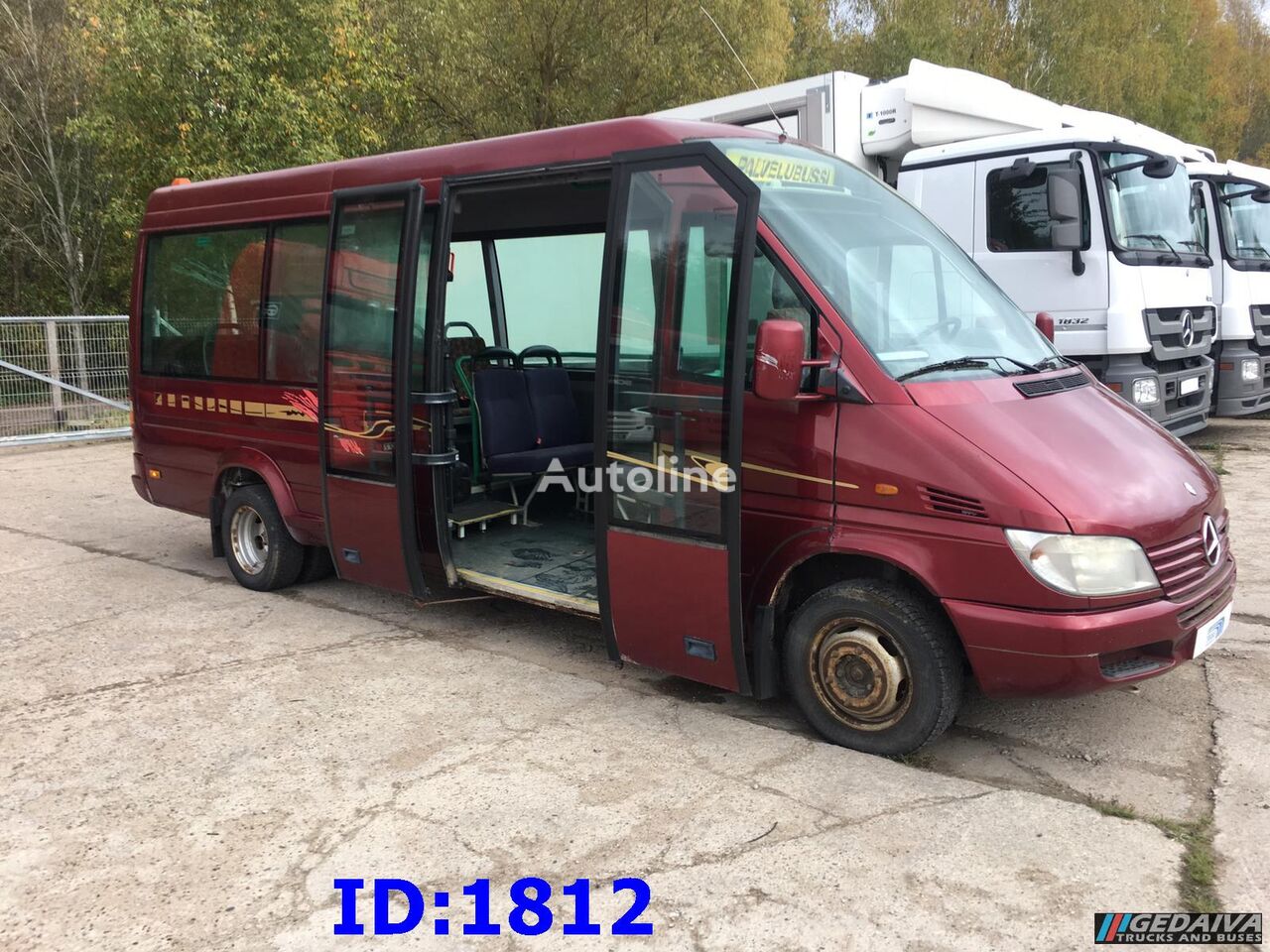 fourgonnette de tourisme Mercedes-Benz Sprinter 413 - 17 Place