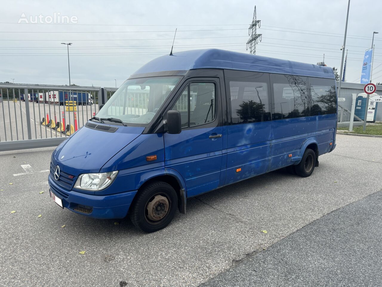 fourgonnette de tourisme Mercedes-Benz Sprinter 416 CDI/20 Sitze/KLIMA