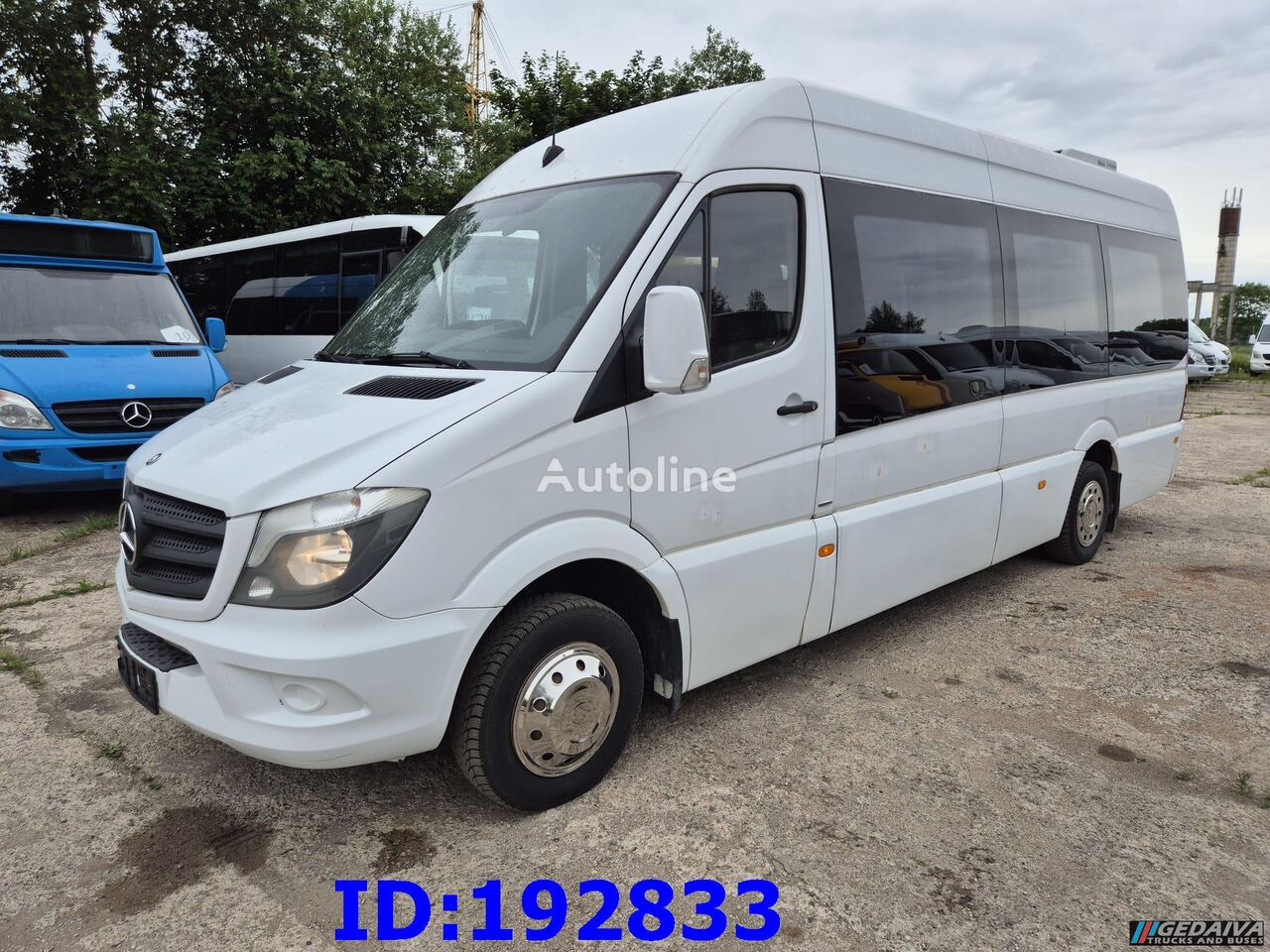 Mercedes-Benz Sprinter 516 20-Seats Euro6 passenger van