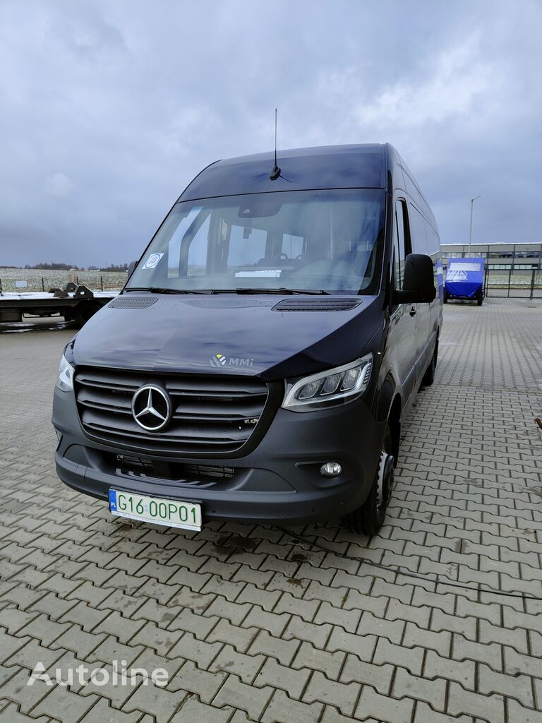 neuer Mercedes-Benz Sprinter 519 Kleinbus