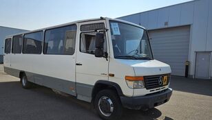 الميكروباصات لنقل الركاب Mercedes-Benz VARIO O813