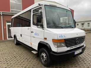 microbuz de persoane Mercedes-Benz Vario 814