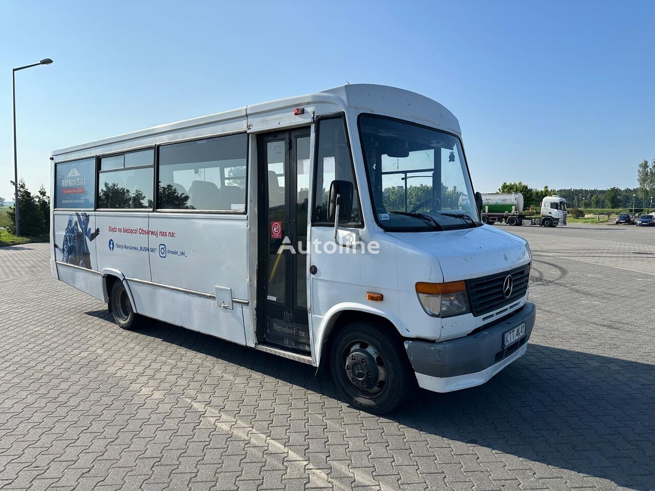 carrinha de passageiros Mercedes-Benz Vario 814