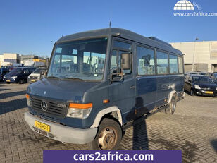 xe van chở khách Mercedes-Benz Vario 815D 19+1