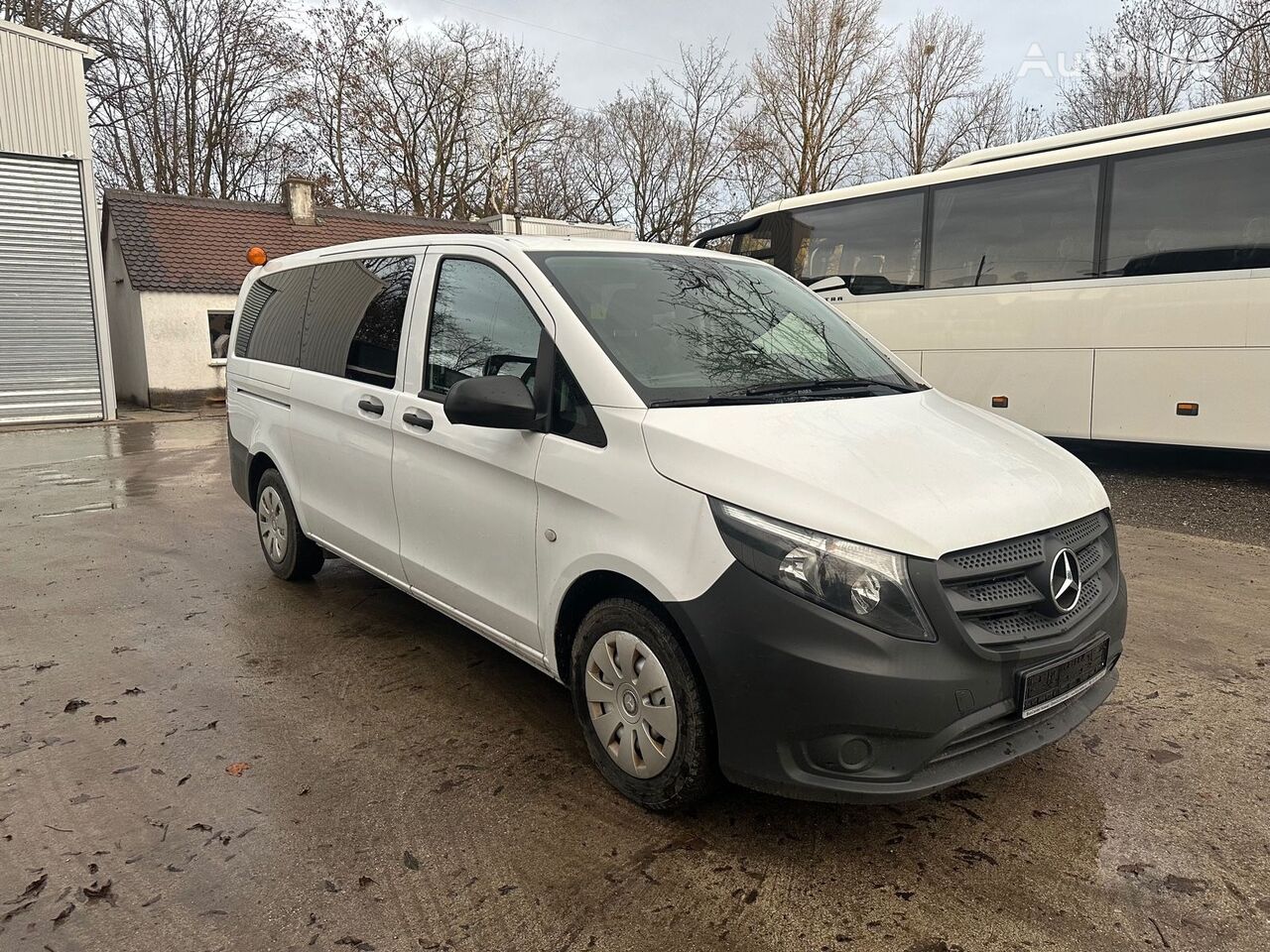 пассажирский микроавтобус Mercedes-Benz Vito Tourer 109