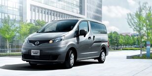 xe van chở khách Nissan NV200 mới