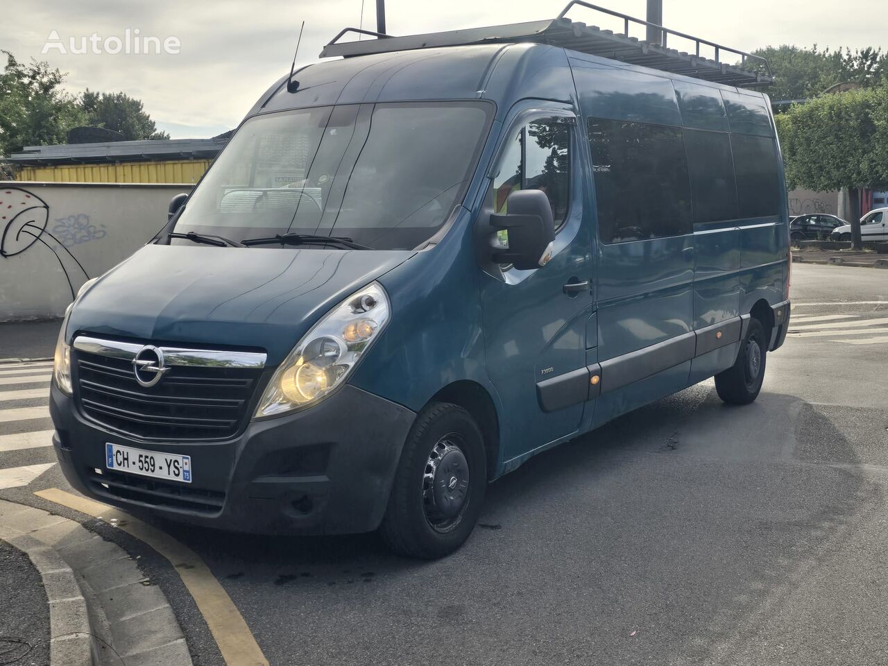 bus pasażerski Opel Movano 2.3