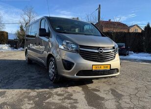 пассажирский микроавтобус Opel Vivaro