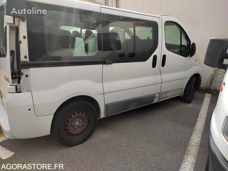 Renault TRAFIC furgoneta de pasajeros