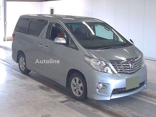 Toyota ALPHARD kisbusz