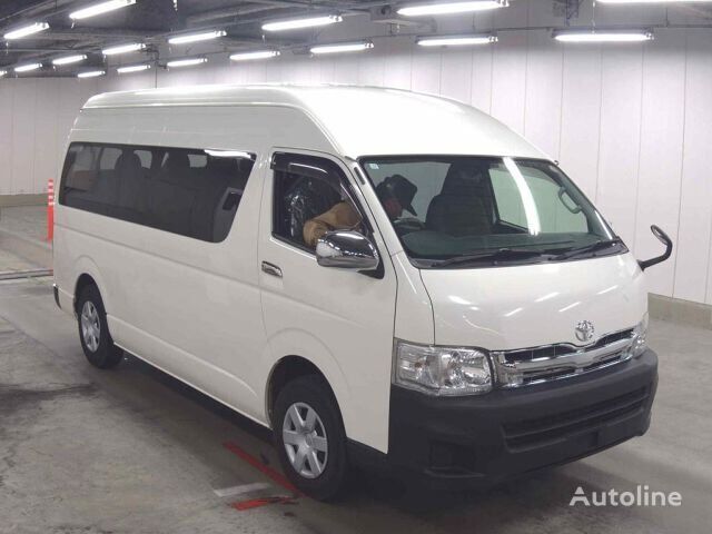 reisi mikrobuss Toyota HIACE COMMUTER