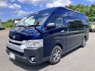 الميكروباصات لنقل الركاب Toyota HIACE COMMUTER