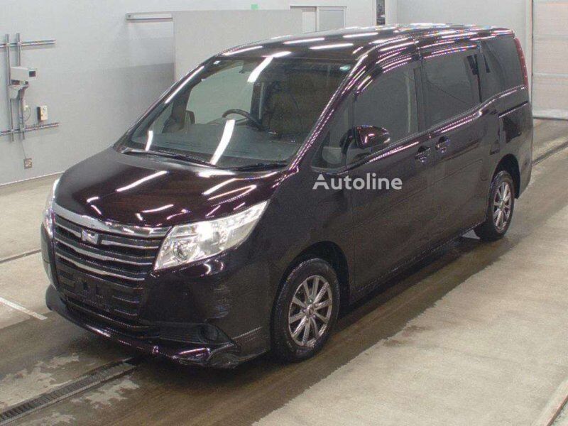 Toyota NOAH furgoneta de pasajeros