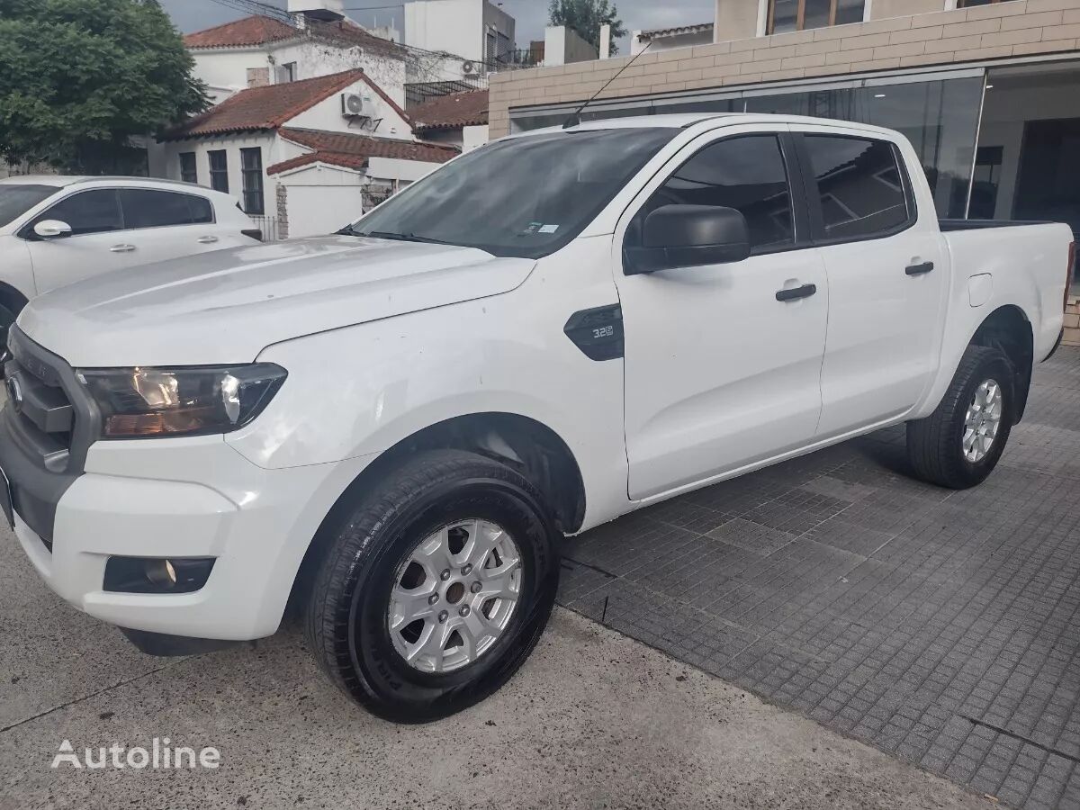 الميكروباصات شاحنة بيك-اب Ford Ranger