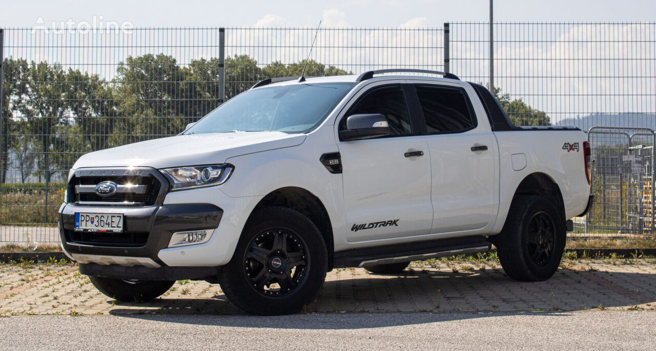 pick-up Ford Ranger 3.2 TDCi DoubleCab 4×4 WildTrak A6