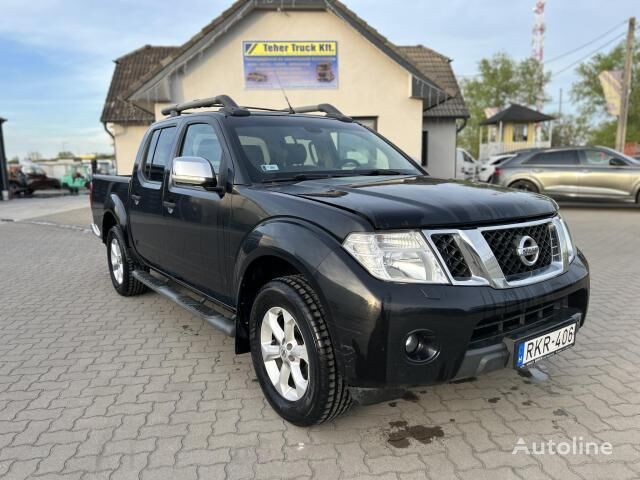 Nissan NAVARA 4WD Double Pick-up Transporter