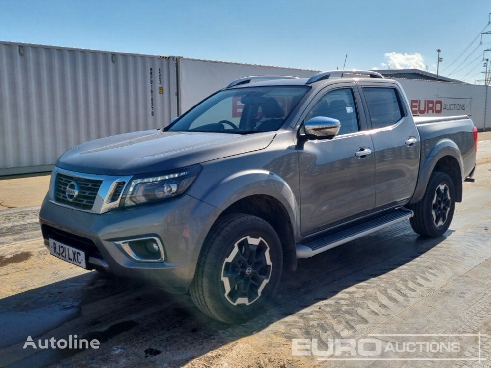 الميكروباصات شاحنة بيك-اب Nissan Navara